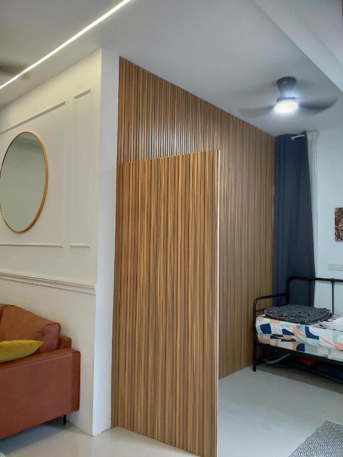 D Bunga مسلم Homestay Pool View Legoland Nusajaya Nusajaya  Ngoại thất bức ảnh