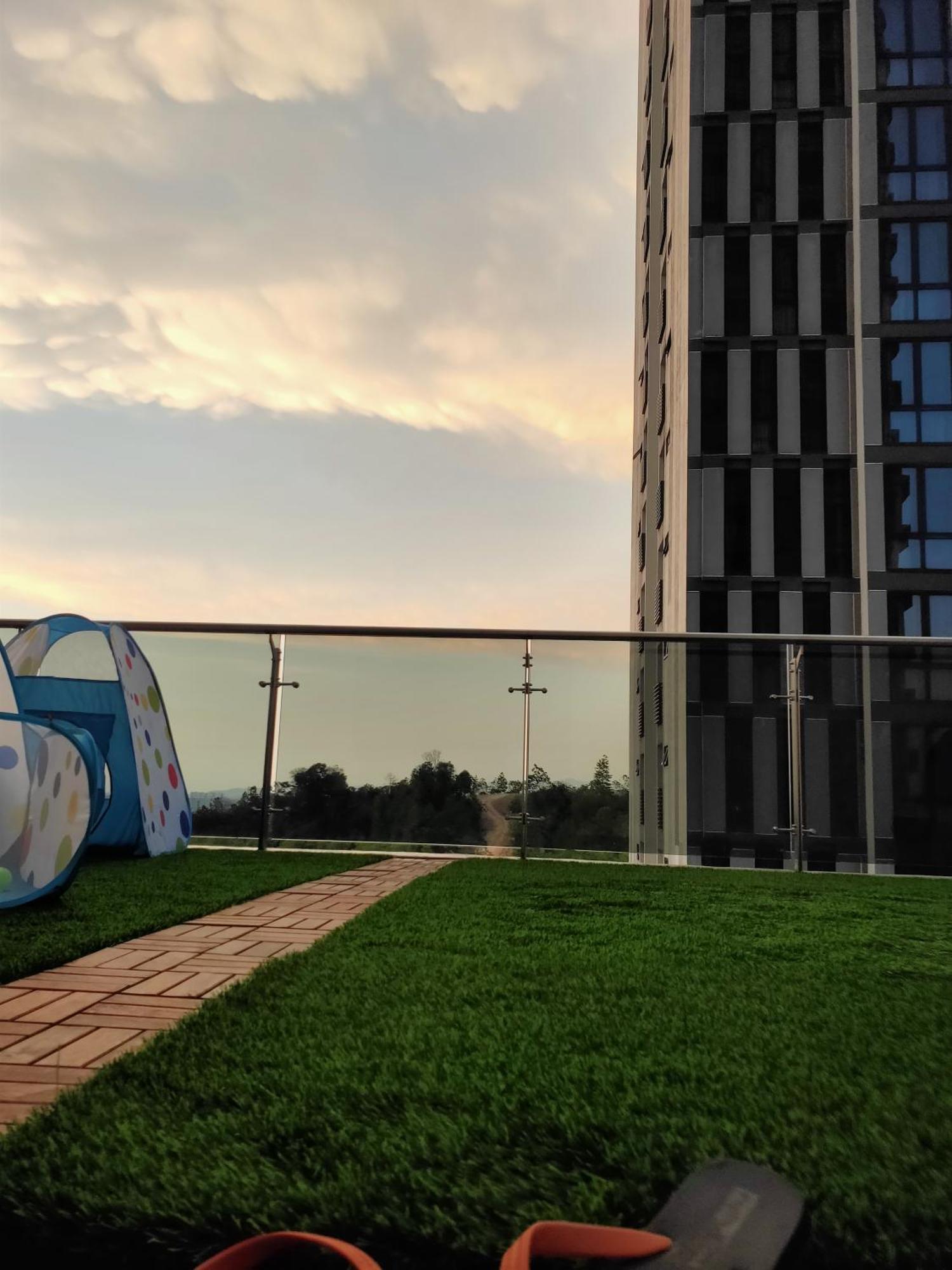 D Bunga مسلم Homestay Pool View Legoland Nusajaya Nusajaya  Ngoại thất bức ảnh