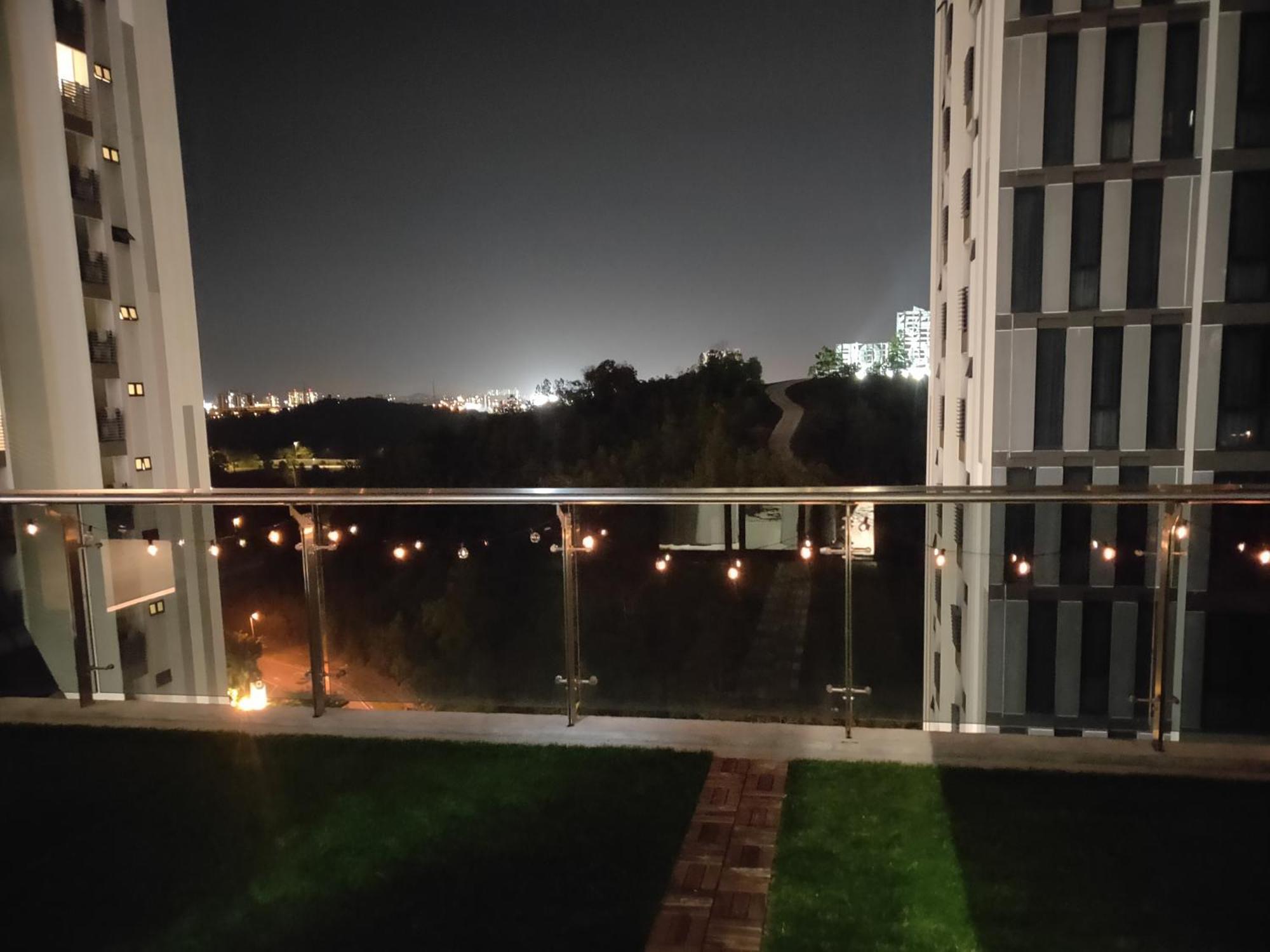 D Bunga مسلم Homestay Pool View Legoland Nusajaya Nusajaya  Ngoại thất bức ảnh